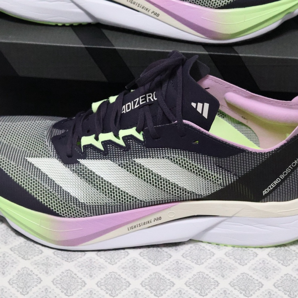 Adidas Adizero Boston 12 IG3319 Running Shoes size 12 Gray Green Pink  Black - Picture 6 of 16